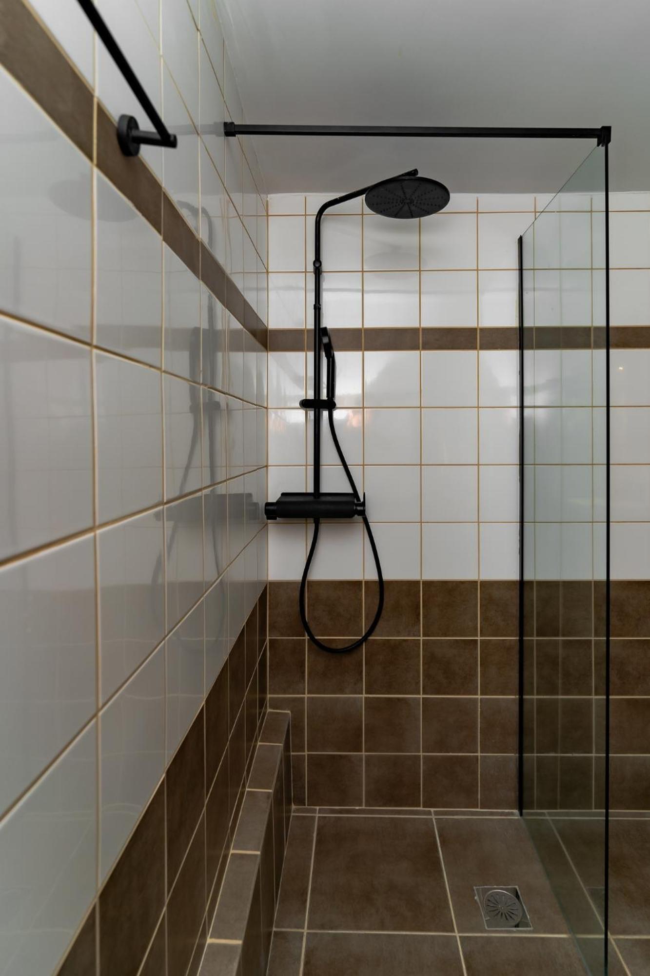 Gkr Luxury Apartments Atenas Exterior foto